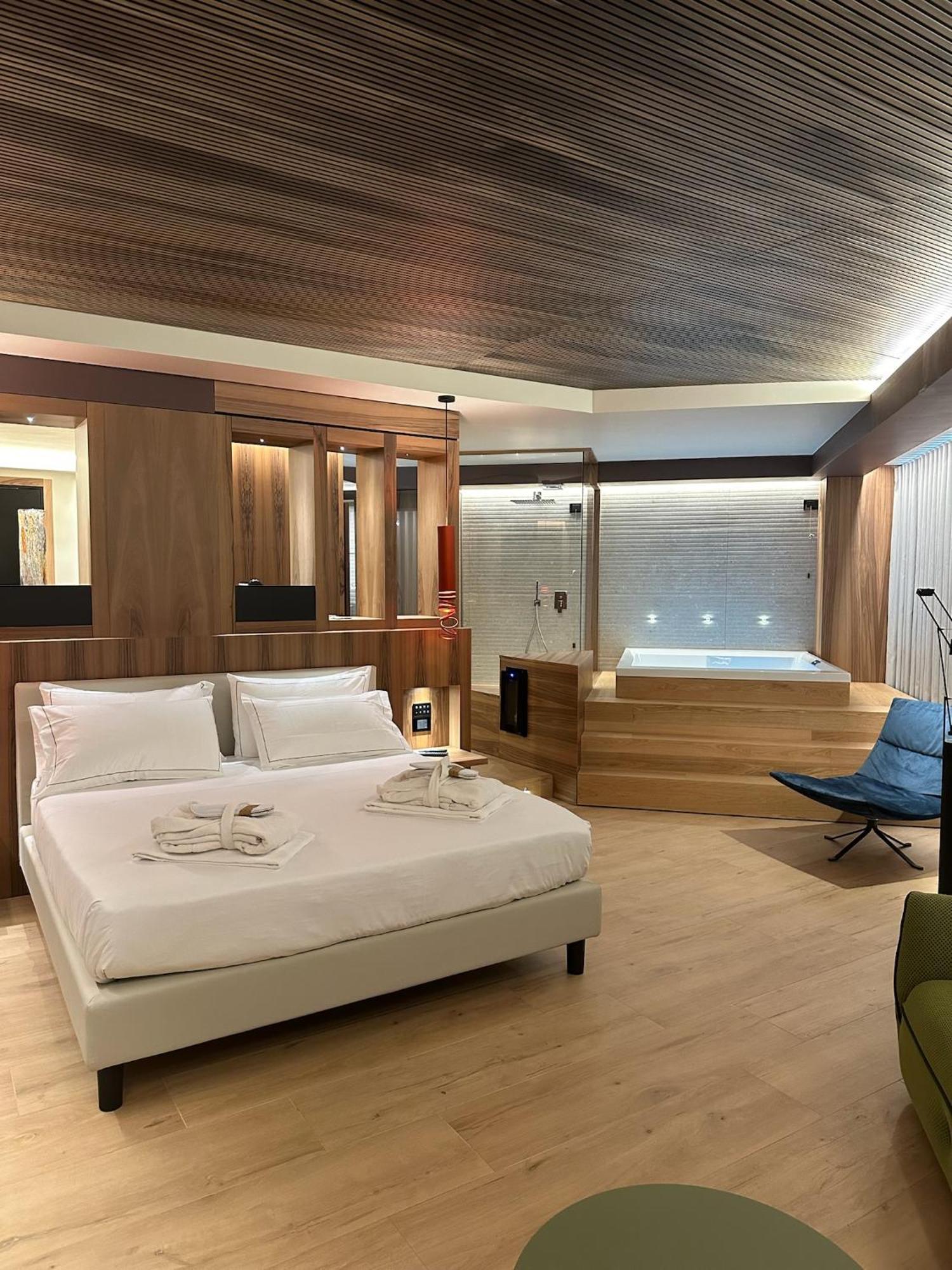 Alevic Hotel