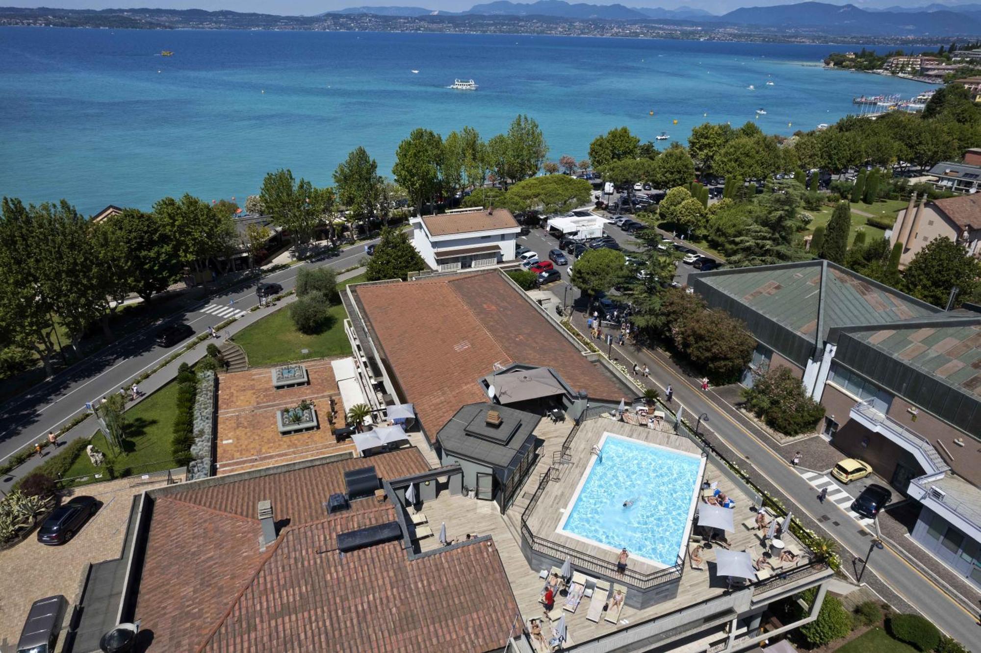 Alevic Hotel 4*