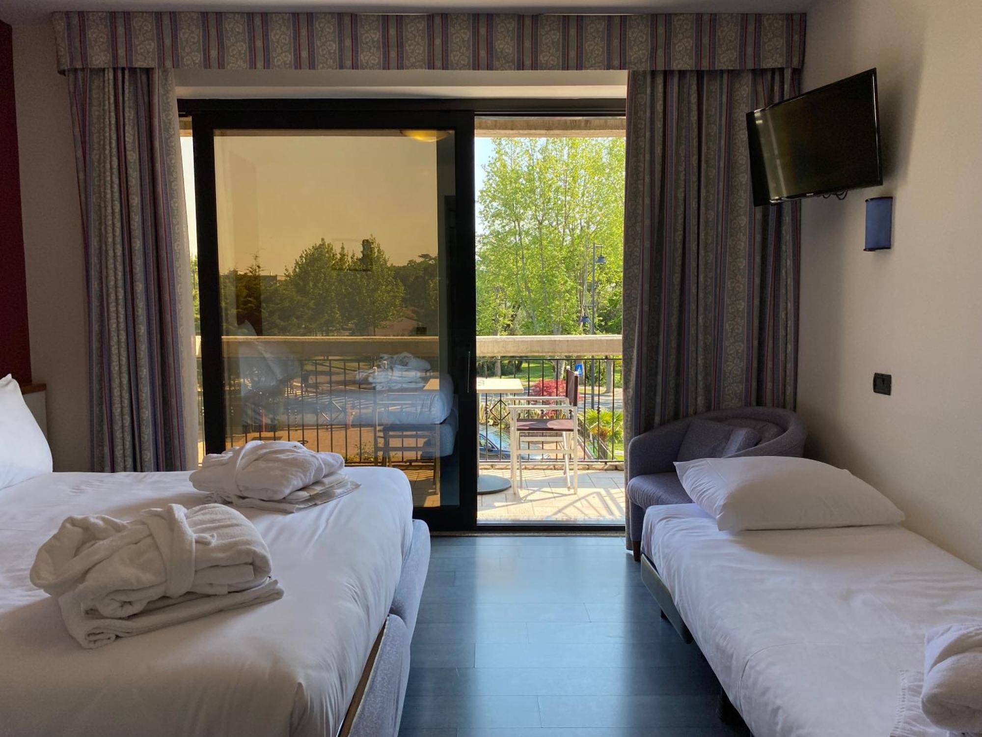 Alevic 4* Sirmione